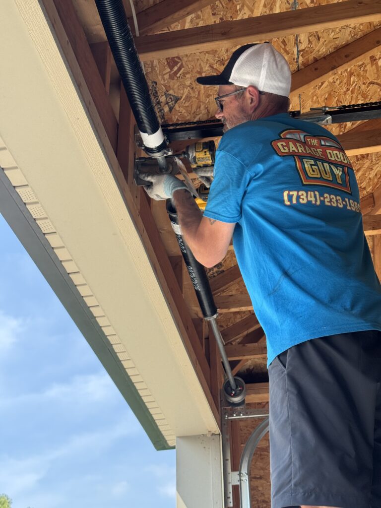 Garage Door Services Near You in Riverview, Canton, Livonia, and the greater Detroit, MI area.